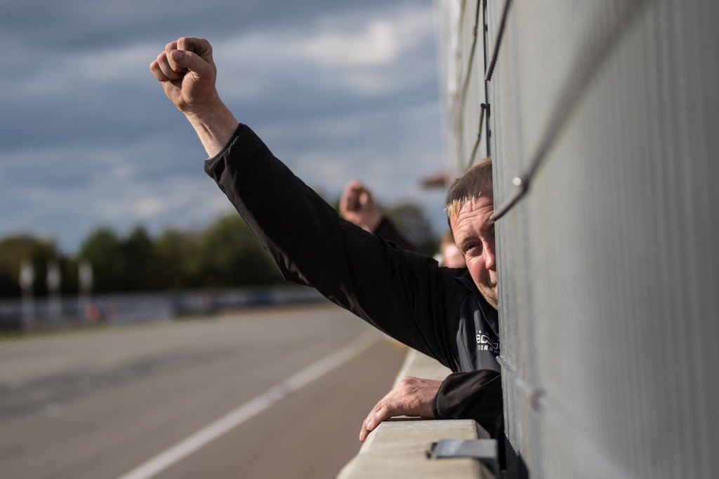 CMD Motorsport fejrer sølvet
(Foto: Niklas Majgaard)